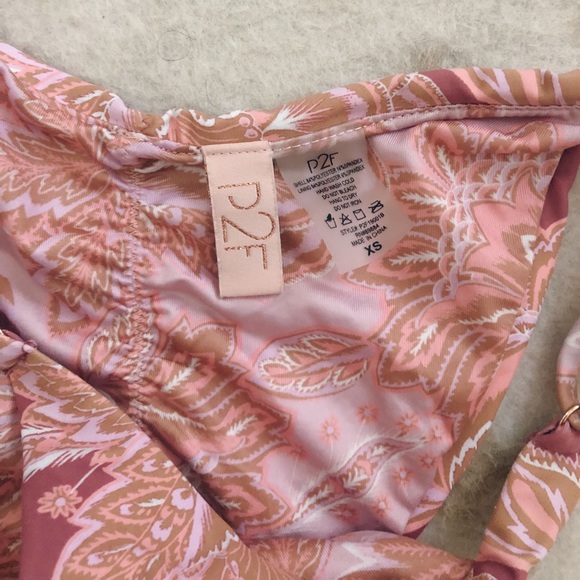 Pink Ruffled Bikini Set - Picture 4 of 5